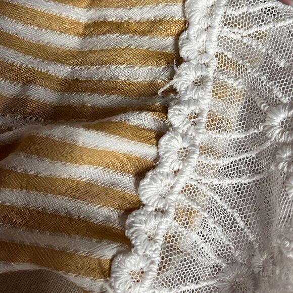 H&M size 10 mustard yellow striped top with bell sleeves wide lace cuffs - Picture 2 of 10